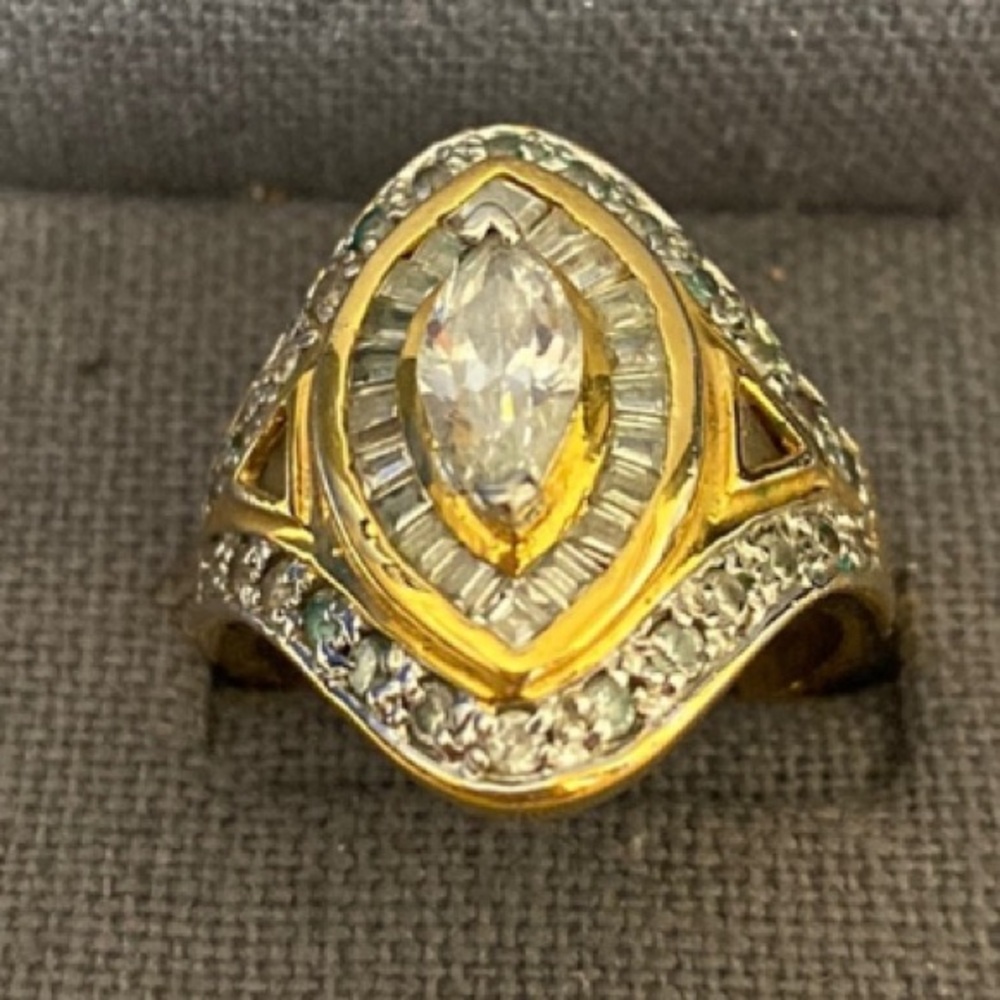vintage gold plated ladies rhinestone cluster cocktail ring -size 9.5